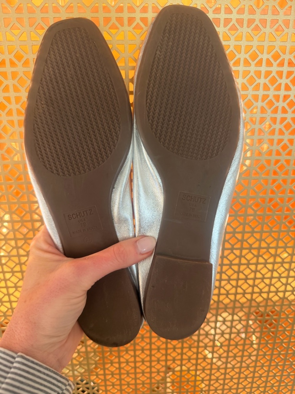 Silver Metallic Ballet Flats with Bow Detail - Picture 5 of 6